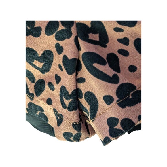 Shein Silky Leopard Print Spots Ruffle Stretch Waist Shorts Black/Brown Large - Picture 6 of 6
